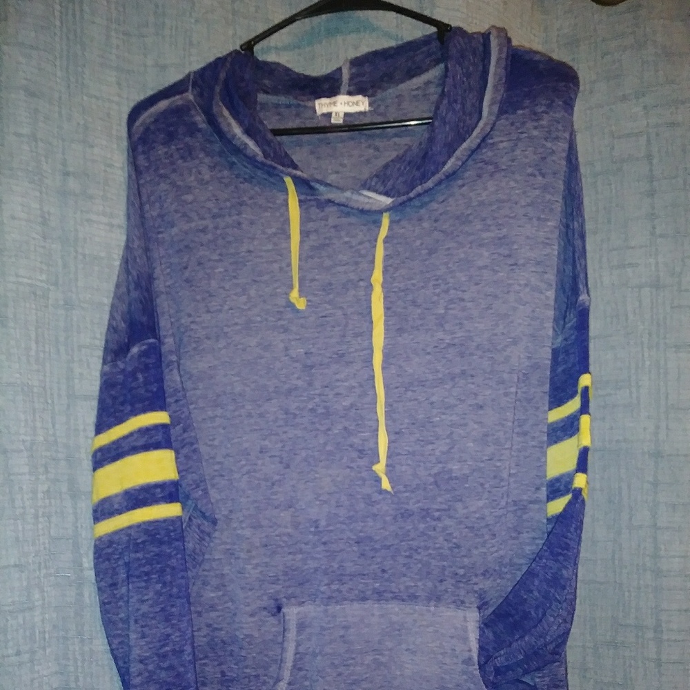 Burn out blue hoodie